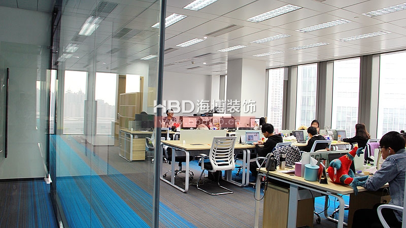 廣告公司辦公室,辦公室裝修設計,廣州東塔辦公室,創(chuàng)意辦公空間.jpg 廣告公司辦公室,辦公室裝修設計,廣州東塔辦公室,創(chuàng)意辦公空間.jpg