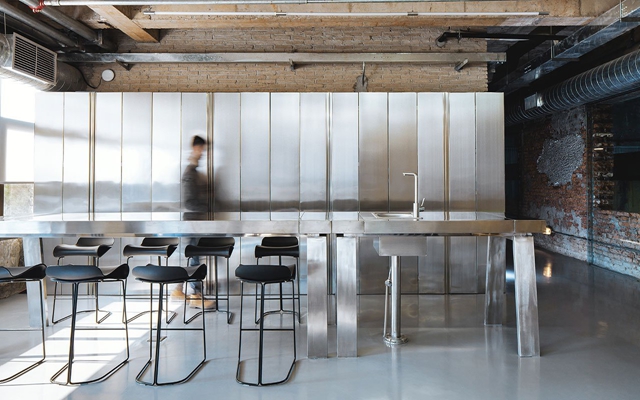 工業(yè)風格辦公室設計,廣州辦公室裝修,loft辦公設計,廣州裝飾公司.jpg 工業(yè)風格辦公室設計,廣州辦公室裝修,loft辦公設計,廣州裝飾公司.jpg