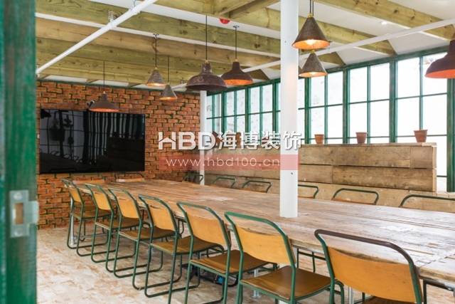 簡(jiǎn)約辦公室裝修,廣州裝飾公司,loft風(fēng)格辦公室,海博裝飾.jpg 簡(jiǎn)約辦公室裝修,廣州裝飾公司,loft風(fēng)格辦公室,海博裝飾.jpg