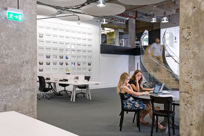 工業(yè)風(fēng)辦公室裝修設(shè)計(jì),開放式辦公室設(shè)計(jì),廣州裝飾公司,海博裝飾.jpg 工業(yè)風(fēng)辦公室裝修設(shè)計(jì),開放式辦公室設(shè)計(jì),廣州裝飾公司,海博裝飾.jpg