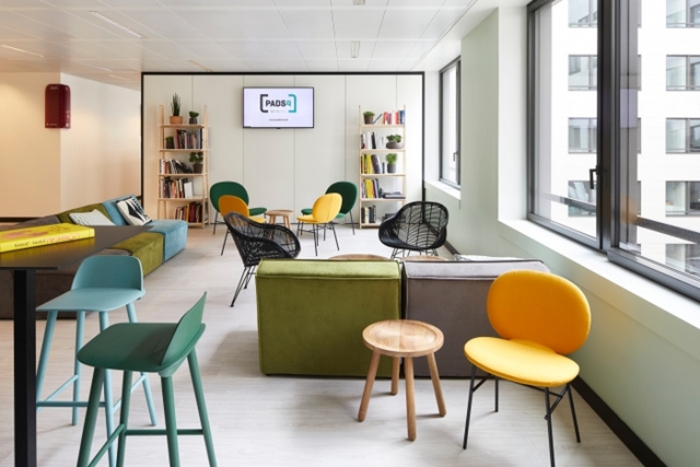 化妝品公司辦公室裝修設計.jpg 化妝品公司辦公室裝修設計.jpg