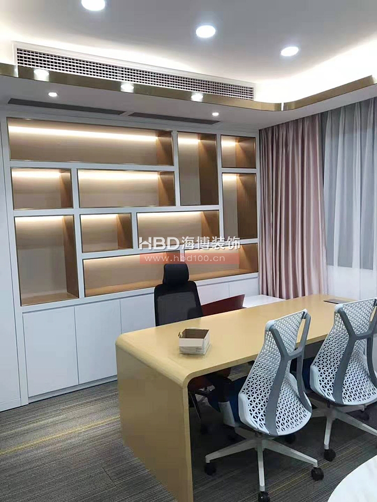 身所辦公室裝修設計.jpg 身所辦公室裝修設計.jpg